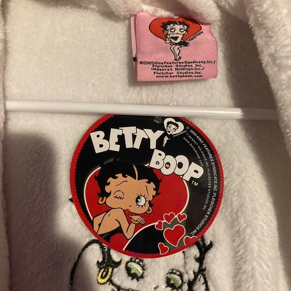 2005 Betty Boop Robe (Original price unknown) - Picture 4 of 4